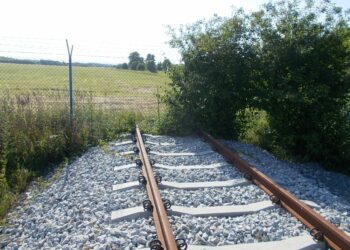 Kolej na lotnisko we Wrocławiu nie dla pasażerów
