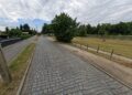 Dziury, chaos i brak parkingów. Trwa spór o okolice Cmentarza Klecińskiego