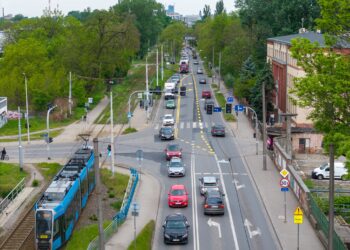 Remont wiaduktów na Brochowie obnażył komunikacyjną bezradność Wrocławia