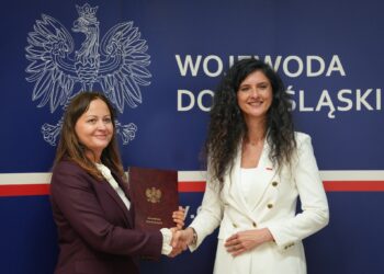 Kolejna polityczna nominacja w Dolnośląskim Urzędzie Wojewódzkim. KO i Lewica dalej dzielą stanowiska
