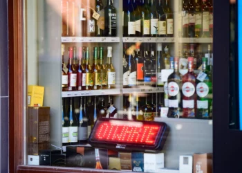 Bystrzyca Kłodzka wprowadza nocny zakaz sprzedaży alkoholu