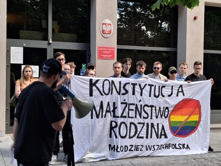 fot. Młodzież Wszechpolska - Okręg Dolnośląski