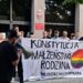 Spór o małżeństwa jednopłciowe dotarł do Wrocławia. Narodowcy alarmują przed zmianami w prawie
