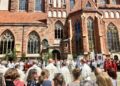 Tysiące wiernych przeszły przez Wrocław. Boże Ciało przypomniało o chrześcijańskich korzeniach miasta