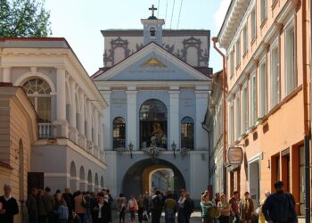 Z Dolnego Śląska przed Ostrą Bramę. Pielgrzymia droga do Wilna