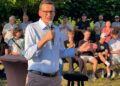 Morawiecki wszedł na politycznie trudny teren. Na Jagodnie pytali go o związki partnerskie, Polski Ład i Mentzena